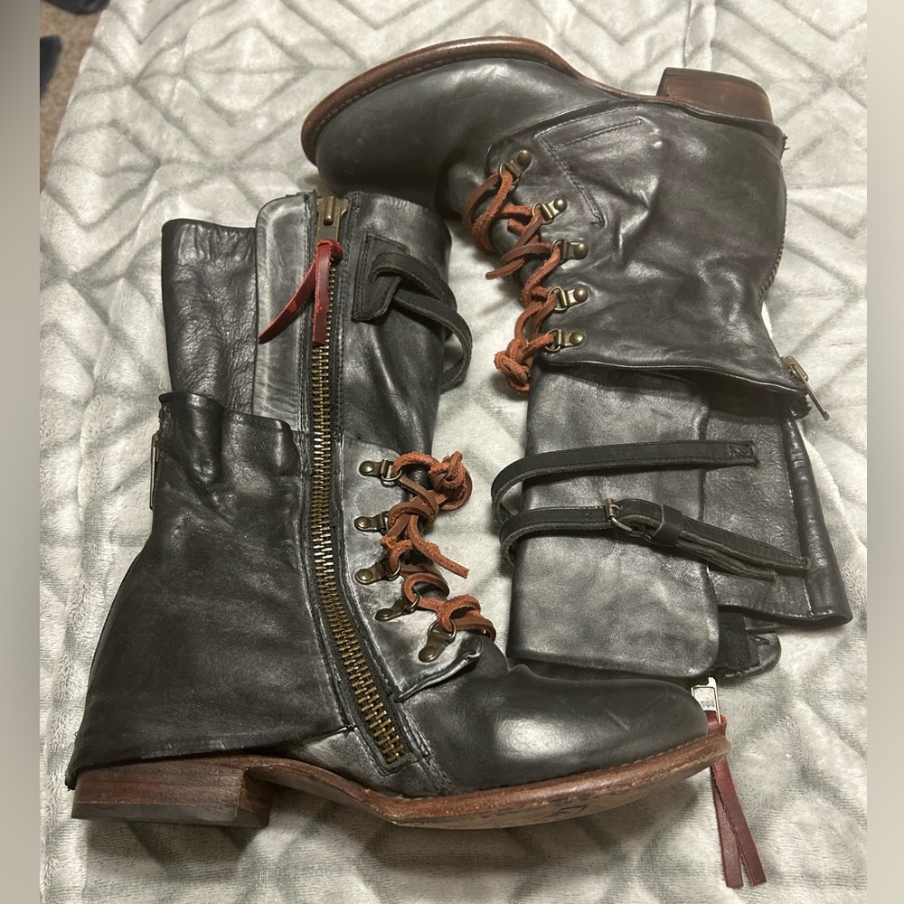 Freebird Ravi, Gray Black Vintage Moto Boots with Side Zipper - Picture 5 of 9